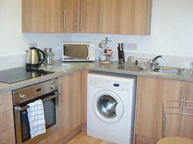  Image of 1 Bedroom Studio Flat  To Rent at Holburn Street, Aberdeen, AB10 at City Centre Aberdeen Aberdeen, AB10 7FN
