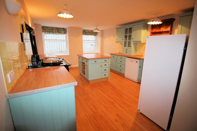  Image of 4 Bedroom Town House  To Rent at Devanha Terrace, Aberdeen, AB11 at Ferryhill Aberdeen Aberdeen, AB11 7TW