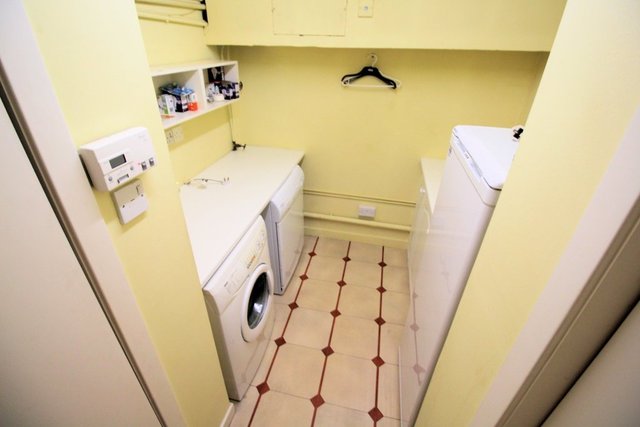  Image of 4 Bedroom Town House  To Rent at Devanha Terrace, Aberdeen, AB11 at Ferryhill Aberdeen Aberdeen, AB11 7TW