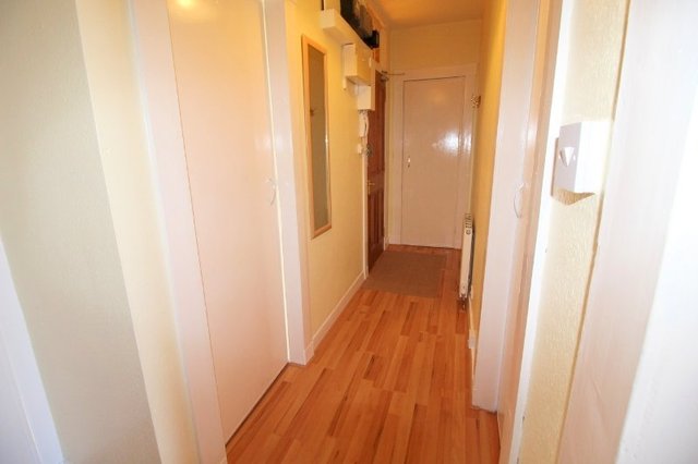  Image of 2 Bedroom Flat  To Rent at Holburn Street, Aberdeen, AB10 at Holburn Aberdeen Aberdeen, AB10 6DB