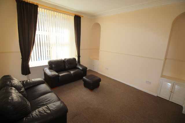  Image of 1 Bedroom Flat  To Rent at Walker Road, Aberdeen, AB11 at Torry Aberdeen Aberdeen, AB11 8BL