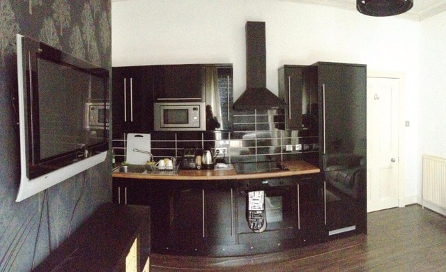  Image of 1 Bedroom Flat  To Rent at Wallfield Place, Aberdeen, AB25 at Rosemount Aberdeen Aberdeen, AB25 2JQ
