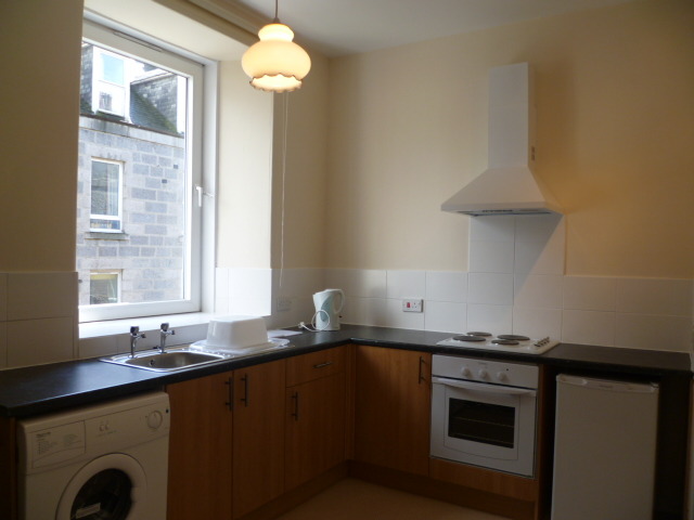  Image of 1 Bedroom Flat  To Rent at Fraser Street, Aberdeen, AB25 at City Centre Aberdeen Aberdeen, AB25 3XS