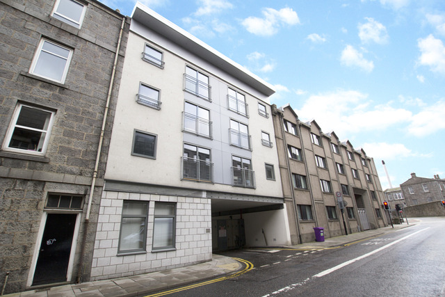  Image of 2 Bedroom Flat  To Rent at Charlotte Street, Aberdeen, AB25 at City Centre Aberdeen Aberdeen, AB25 1LR