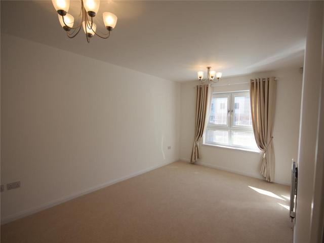  Image of 4 Bedroom Semi-Detached House  To Rent at Hilton Avenue, Aberdeen, AB24 at Hilton Aberdeen Aberdeen, AB24 4RE