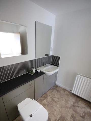  Image of 4 Bedroom Semi-Detached House  To Rent at Hilton Avenue, Aberdeen, AB24 at Hilton Aberdeen Aberdeen, AB24 4RE