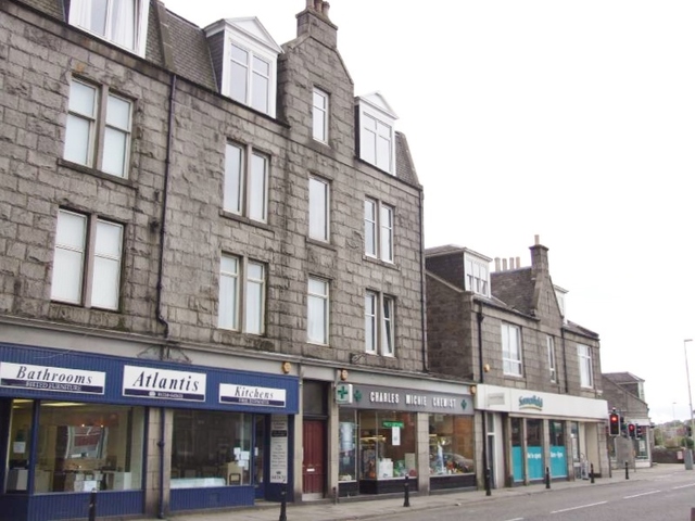  Image of 1 Bedroom Flat  To Rent at Rosemount Place, Aberdeen, AB25 at Rosemount Aberdeen Aberdeen, AB25 2YB