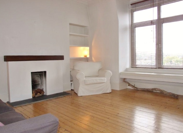 Image of 1 Bedroom Flat  To Rent at Rosemount Place, Aberdeen, AB25 at Rosemount Aberdeen Aberdeen, AB25 2YB