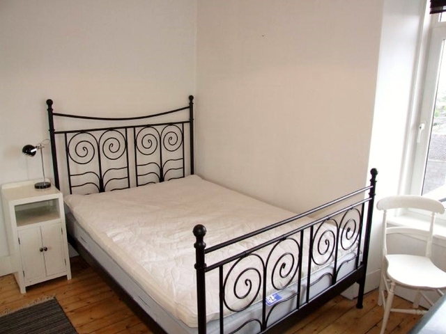  Image of 1 Bedroom Flat  To Rent at Rosemount Place, Aberdeen, AB25 at Rosemount Aberdeen Aberdeen, AB25 2YB