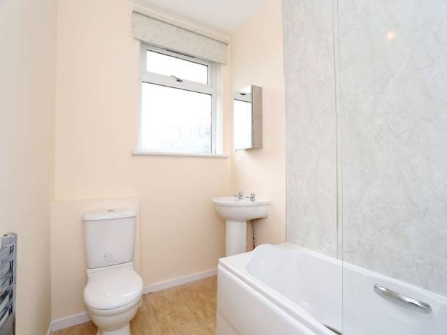  Image of 2 Bedroom Flat  To Rent at Springfield Place, Aberdeen, AB15 at West End Aberdeen Aberdeen, AB15 7SF