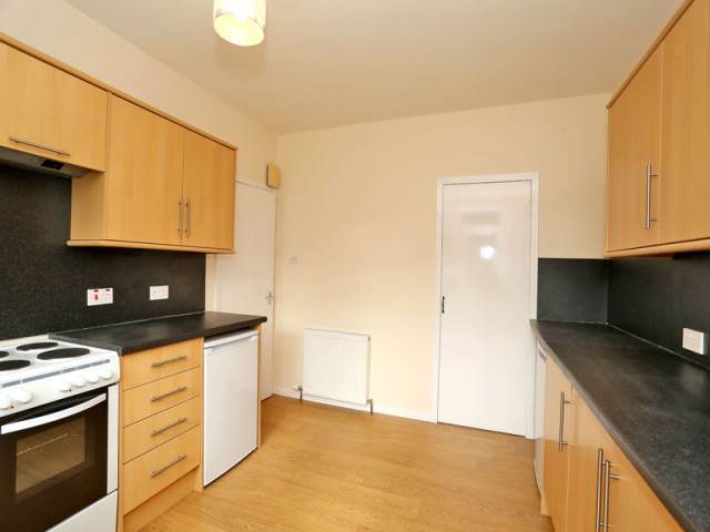  Image of 2 Bedroom Flat  To Rent at Springfield Place, Aberdeen, AB15 at West End Aberdeen Aberdeen, AB15 7SF
