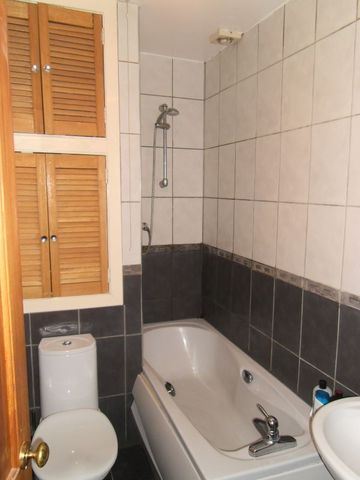  Image of 2 Bedroom Flat  To Rent at Union Grove, Aberdeen, AB10 at West End Aberdeen Aberdeen, AB10 6TD