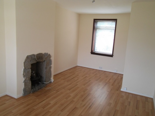  Image of 3 Bedroom Semi-Detached House  To Rent at Upper Mastrick Way, Aberdeen, AB16 at Mastrick Aberdeen Aberdeen, AB16 5QG