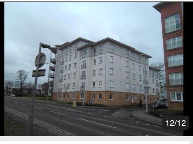  Image of 2 Bedroom Flat  To Rent at Midstocket View, Aberdeen, AB15 at Aberdeen, AB15 6BS