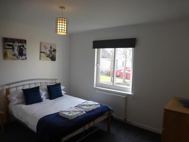  Image of 2 Bedroom Flat  To Rent at Midstocket View, Aberdeen, AB15 at West End Aberdeen Aberdeen, AB15 6BS