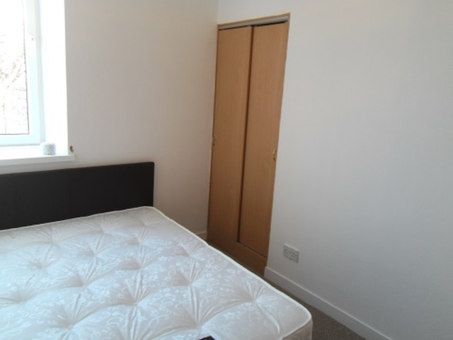  Image of 1 Bedroom Flat  To Rent at Wallfield Crescent, Aberdeen, AB25 at Rosemount Aberdeen Aberdeen, AB25 2LB