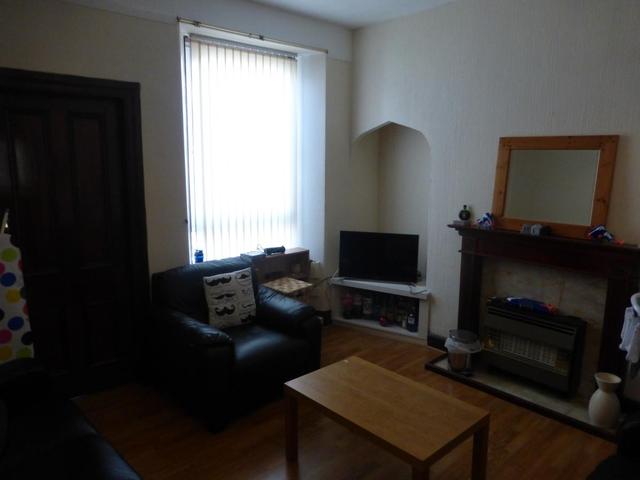  Image of 2 Bedroom Flat  To Rent at Howburn Place, Aberdeen, AB11 at City Centre Aberdeen Aberdeen, AB11 6XT