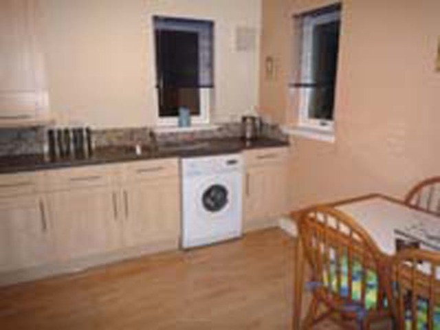  Image of 2 Bedroom Flat  To Rent at Great Western Road, Aberdeen, AB10 at Mannofield Aberdeen Aberdeen, AB10 6PU