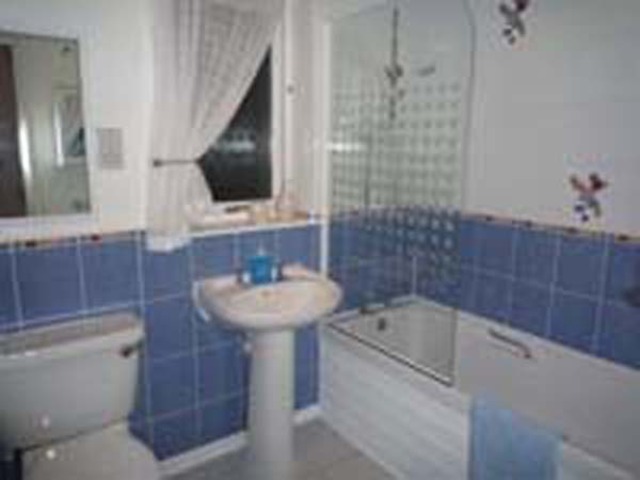  Image of 2 Bedroom Flat  To Rent at Great Western Road, Aberdeen, AB10 at Mannofield Aberdeen Aberdeen, AB10 6PU