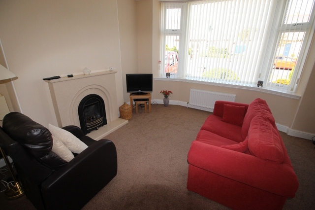  Image of 4 Bedroom Semi-Detached House  To Rent at Hayfield Crescent, Aberdeen, AB24 at Hilton Aberdeen Aberdeen, AB24 4JW