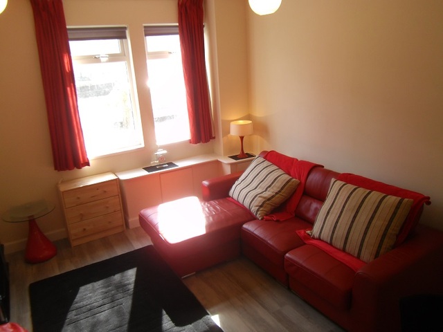  Image of 2 Bedroom Flat  To Rent at Walker Road, Aberdeen, AB11 at Torry Aberdeen Aberdeen, AB11 8BR