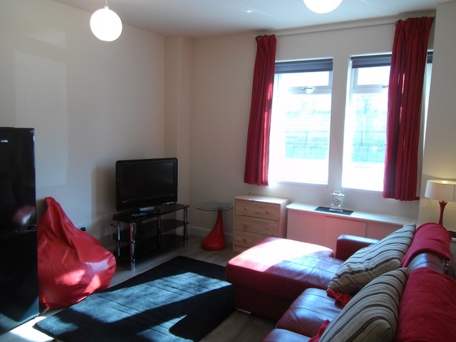  Image of 2 Bedroom Flat  To Rent at Walker Road, Aberdeen, AB11 at Torry Aberdeen Aberdeen, AB11 8BR