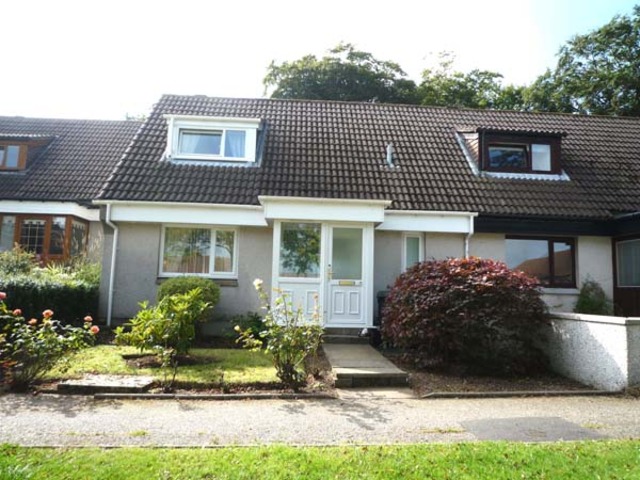  Image of 3 Bedroom Terraced House  To Rent at Whitestripes Path, Bridge of Don, Aberdeen, AB22 at Bridge of Don Aberdeen Aberdeen, AB22 8WF
