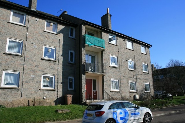  Image of 3 Bedroom Flat  To Rent at Gardner Crescent, Aberdeen, AB12 at Kincorth Aberdeen Aberdeen, AB12 5TT
