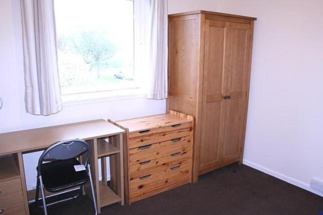  Image of 3 Bedroom Flat  To Rent at Gardner Crescent, Aberdeen, AB12 at Kincorth Aberdeen Aberdeen, AB12 5TT