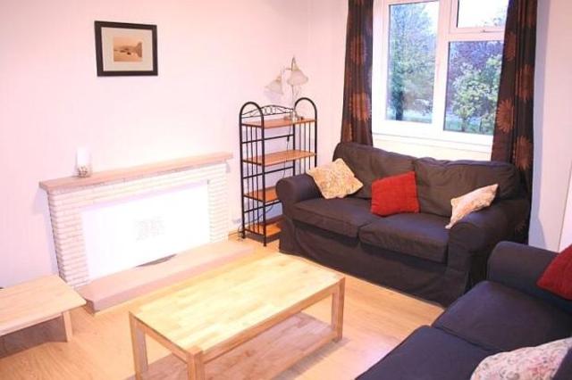  Image of 3 Bedroom Flat  To Rent at Gardner Crescent, Aberdeen, AB12 at Kincorth Aberdeen Aberdeen, AB12 5TS