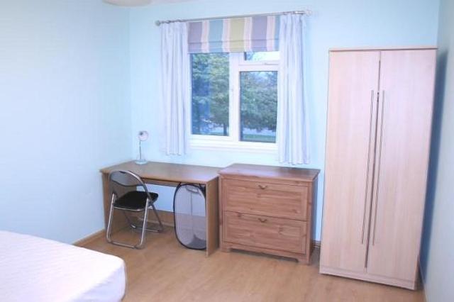  Image of 3 Bedroom Flat  To Rent at Gardner Crescent, Aberdeen, AB12 at Kincorth Aberdeen Aberdeen, AB12 5TS