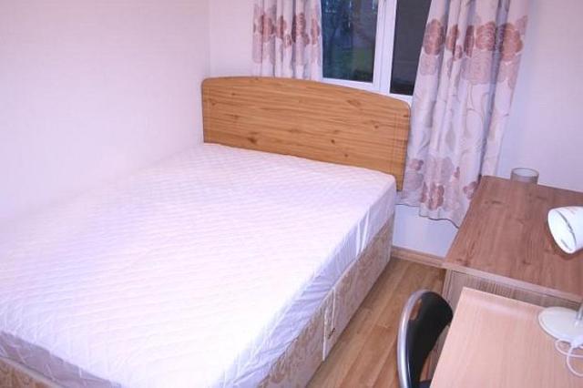  Image of 3 Bedroom Flat  To Rent at Gardner Crescent, Aberdeen, AB12 at Kincorth Aberdeen Aberdeen, AB12 5TS