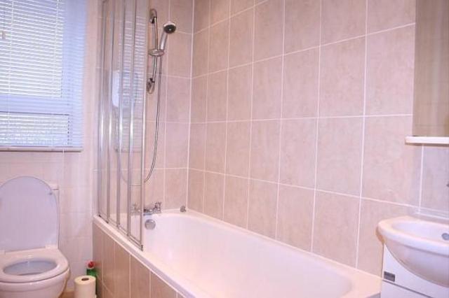 Image of 3 Bedroom Flat  To Rent at Gardner Crescent, Aberdeen, AB12 at Kincorth Aberdeen Aberdeen, AB12 5TS