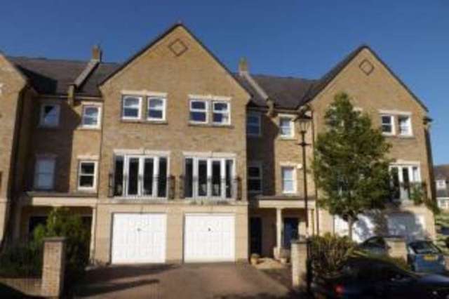 4 Bedroom Terraced House For Sale In Marshall Square Shirley