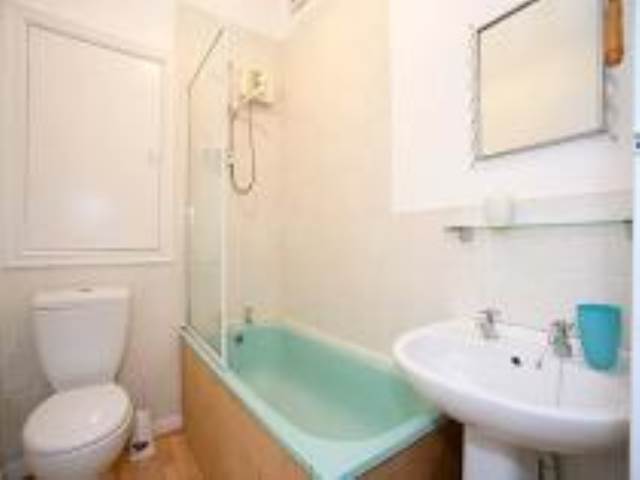  Image of 2 Bedroom Flat  To Rent at Bedford Road, Aberdeen, AB24 at Old Aberdeen Aberdeen Aberdeen, AB24 3LP