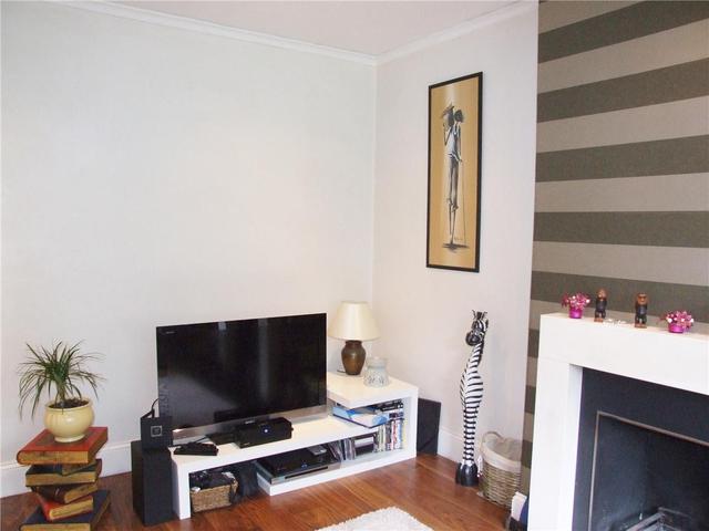  Image of 2 Bedroom Flat  To Rent at Gairn Terrace, Aberdeen, AB10 at City Centre Aberdeen Aberdeen, AB10 6AX