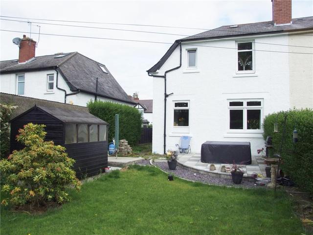  Image of 2 Bedroom Flat  To Rent at Gairn Terrace, Aberdeen, AB10 at City Centre Aberdeen Aberdeen, AB10 6AX