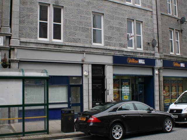  Image of 2 Bedroom Flat  To Rent at Rosemount Viaduct, Aberdeen, AB25 at City Centre Aberdeen Aberdeen, AB25 1NT