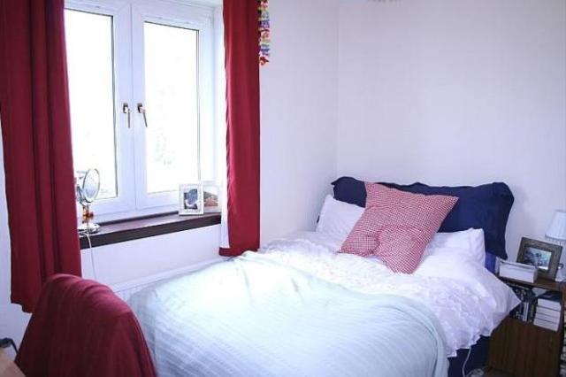  Image of 3 Bedroom Terraced House  To Rent at Ruthrie Road, Aberdeen, AB10 at Garthdee Aberdeen Aberdeen, AB10 7HN