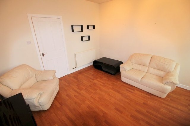  Image of 1 Bedroom Flat  To Rent at Raeburn Place, Aberdeen, AB25 at Rosemount Aberdeen Aberdeen, AB25 1PQ