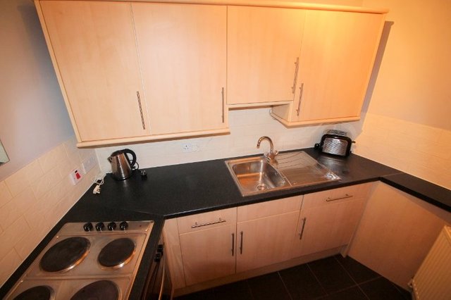  Image of 1 Bedroom Flat  To Rent at Raeburn Place, Aberdeen, AB25 at Rosemount Aberdeen Aberdeen, AB25 1PQ