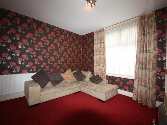  Image of 1 Bedroom Flat  To Rent at Skene Square, Aberdeen, AB25 at Rosemount Aberdeen Aberdeen, AB25 2UP