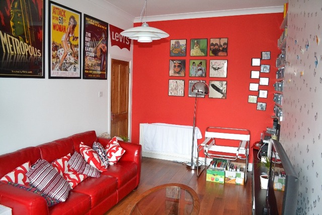  Image of 2 Bedroom Flat  To Rent at Skene Square, Aberdeen, AB25 at Rosemount Aberdeen Aberdeen, AB25 2UP