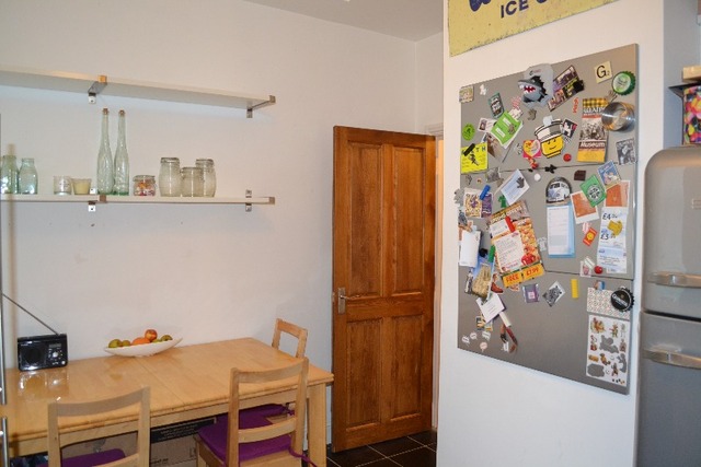  Image of 2 Bedroom Flat  To Rent at Skene Square, Aberdeen, AB25 at Rosemount Aberdeen Aberdeen, AB25 2UP