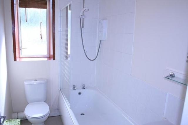  Image of 3 Bedroom Flat  To Rent at Gardner Crescent, Aberdeen, AB12 at Kincorth Aberdeen Aberdeen, AB12 5TT