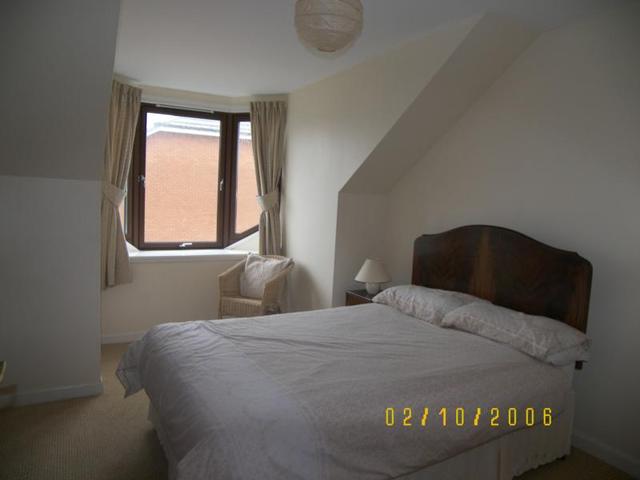  Image of 2 Bedroom Flat  To Rent at Back Hilton Road, Aberdeen, AB25 at Hilton Aberdeen Aberdeen, AB25 3SS