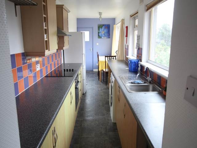  Image of 5 Bedroom Flat  To Rent at Leslie Terrace, Aberdeen, AB25 at City Centre Aberdeen Aberdeen, AB25 3XD