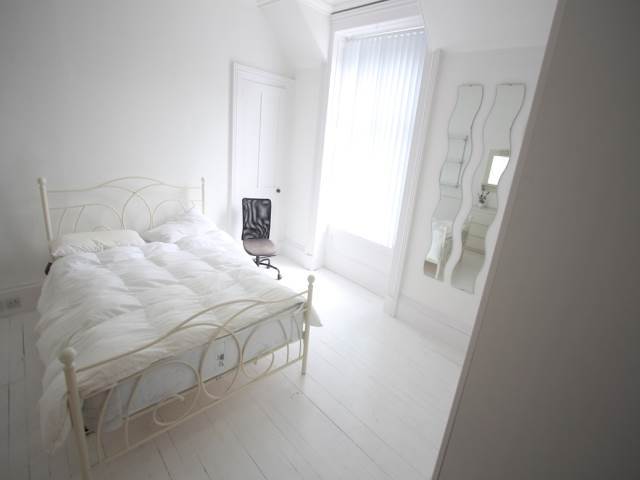  Image of 5 Bedroom Flat  To Rent at Leslie Terrace, Aberdeen, AB25 at City Centre Aberdeen Aberdeen, AB25 3XD