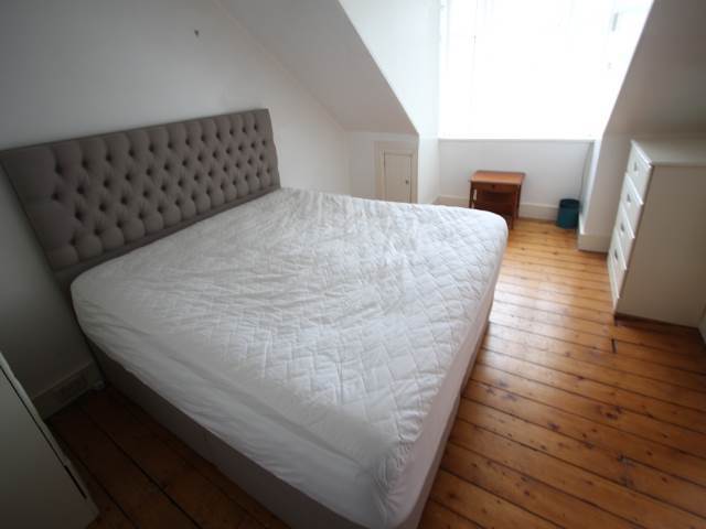  Image of 5 Bedroom Flat  To Rent at Leslie Terrace, Aberdeen, AB25 at City Centre Aberdeen Aberdeen, AB25 3XD