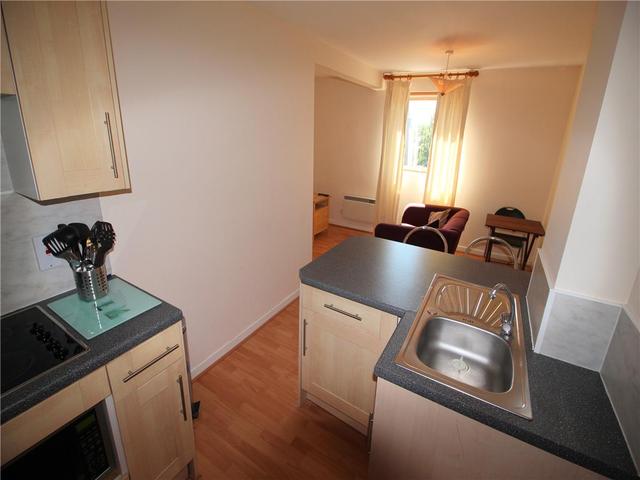  Image of 1 Bedroom Flat  To Rent at Salisbury Court, Aberdeen, AB10 at West End Aberdeen Aberdeen, AB10 6PN